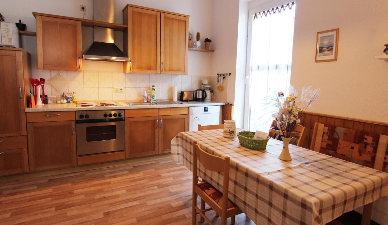 Ferienwohnung Familienwohnung Kröpelin Exterior foto