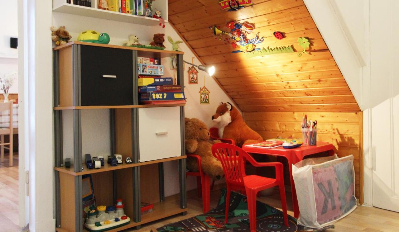 Ferienwohnung Familienwohnung Kröpelin Exterior foto